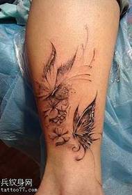 Нога татуювання метелик візерунок