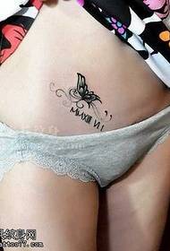 Motif de tatouage totem abdominal papillon