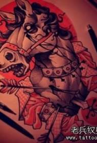 Europe and the United States new school horse arrow tattoo pattern manuscript