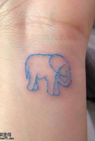 beso urdin elefante totem tatuaje eredua