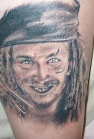 earm swarte piraat kaptein portret tattoo patroan
