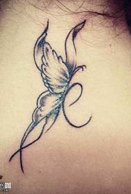 Model de tatuaj înapoi fluture
