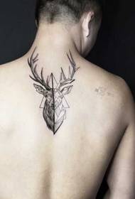 Modello di tatuaggio cervo posteriore