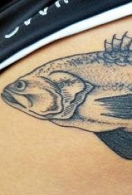 黒灰色のとげの女の子の太ももシンプルなライン小動物の魚のタトゥー画像