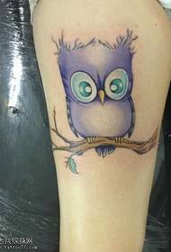 Modello tatuaggio gufo carino