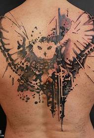 Natrag uzorak tetovaže sova s tintom