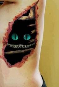 Fantastico tatuaggio a forma di gatto che strappa le costole ai lati