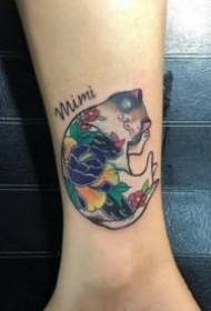 Foto giapponese del tatuaggio del gattino di stile di ukiyo-e
