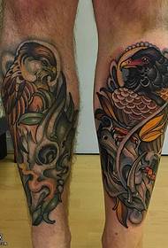Modello di tatuaggio uccello vitello