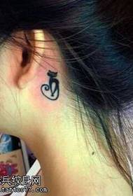 Modello tatuaggio piccolo gattino