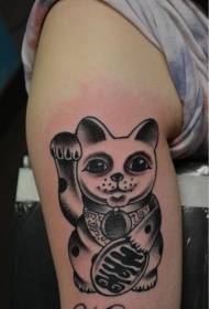 Gwo bra Japonè bèl ti chat chans nwa modèl tatoo