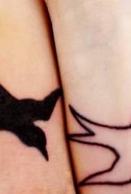 Dva čierne a biele vzory pre vtákov tetovanie