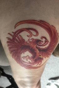 Cosce da ragazzo dipinte a gradiente semplice linea piccola foto di tatuaggi di fenici di animali