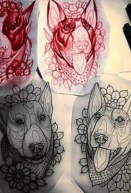 أربعة الأوروبية والأمريكية المدرسة الوشم الكلب نمط مخطوطة الأزهار
