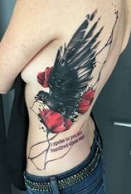 Rutivi rwevasikana chiuno chakapendwa maruva akanyorwa uye idiki mhuka bird tattoo mifananidzo