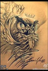 黑灰色素描貓頭鷹紋身手稿圖片