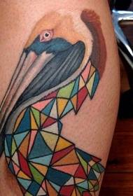 Strana combinazione di modello di tatuaggio geometrico di airone colorato