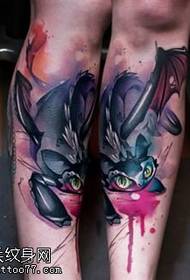 Gamba acquerello un modello di tatuaggio gatto