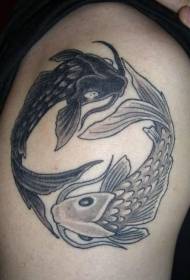 Agrabla tatua tatuado de yin kaj yang