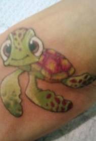 Мультяшная нимо маленькая черепаха с милой татуировкой