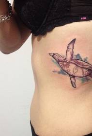 Modello di tatuaggio pinguino volante semplice lato vita femminile