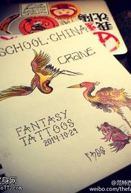 Modello manoscritto tatuaggio gru colorata