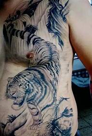 Ganz erstaunlech klassesch Perséinlechkeet Tiger Head Tattoo