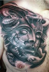 Човјек предња груди цоол тетоважа змија портрет личности