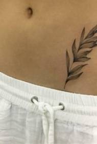 Leaf tatuering mönster 10 mycket litterära fan lämnar tatuering mönster