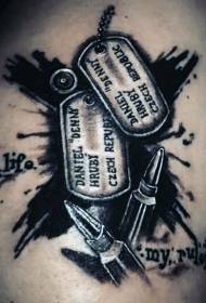 Modello di tatuaggio realistico in bianco e nero con lettere e pallottole di cane militare