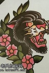 Manuscrito patrón floral de tatuaxe de pantera negra