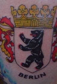 Berlynske badge mei tatoarmpatroon fan bearkleur