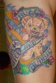 Ours en peluche couleur gros bras avec motif de tatouage de lettre
