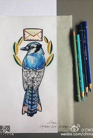 Krásně malované 鹊 ptačí tetování vzor