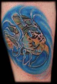 Modello di tatuaggio dipinto tartaruga per nuotare nel mare