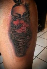 Rose tatoo vzorec Debel sklop modelov tetovaže rose