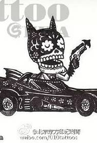 超炫的猫咪跑车纹身图案