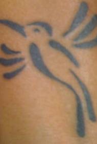 Tatuaggio tribale minimalista nero colibrì sulle gambe