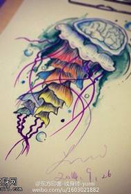 Ilustracja kolor rękopis tatuażu meduzy