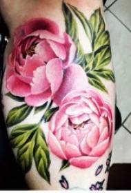 Kolorowy kwiat tatuaż piękny czarujący kolorowy kwiatowy wzór torby tatuaż ramię