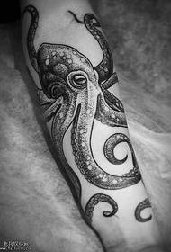 Уладальны малюнак татуіроўкі кальмараў