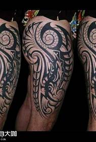 Láb bio totem tetoválás minta