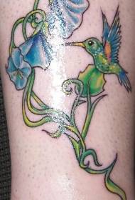 Benfärger blommor med kolibri tatuering mönster