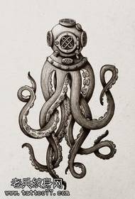 Käsikirjoitus mustekala sukellusvene kaukoputki tatuointi malli