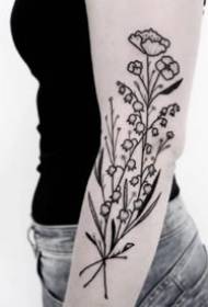 टहनी टैटू: काले और ग्रे फूल और पौधों की 9 टहनियाँ