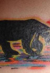 Bear και ηλιοβασίλεμα μοτίβο τατουάζ τοπίο