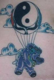 Κοιλιακό yin και yang balloon κουτσομπολιά και μοτίβο τατουάζ φέρουν