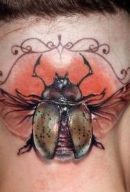 Model de tatuaj de gândac de culoare cu aspect bun pe cap