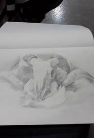 Manoscritto con motivo a testa di antilope con immagine vivida