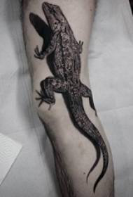 검은 회색 스케치 포인트 가시 팁 창조적 횡포 3D 공포 도마뱀 문신 사진에 소년 다리